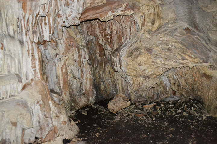 Татьянина пещера (грот)