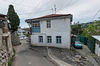 Дом Христич (Ялта, ул. Нахимова, 2)