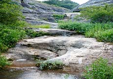 Каскад водопадиков на Джурле