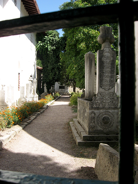 Ханское кладбище