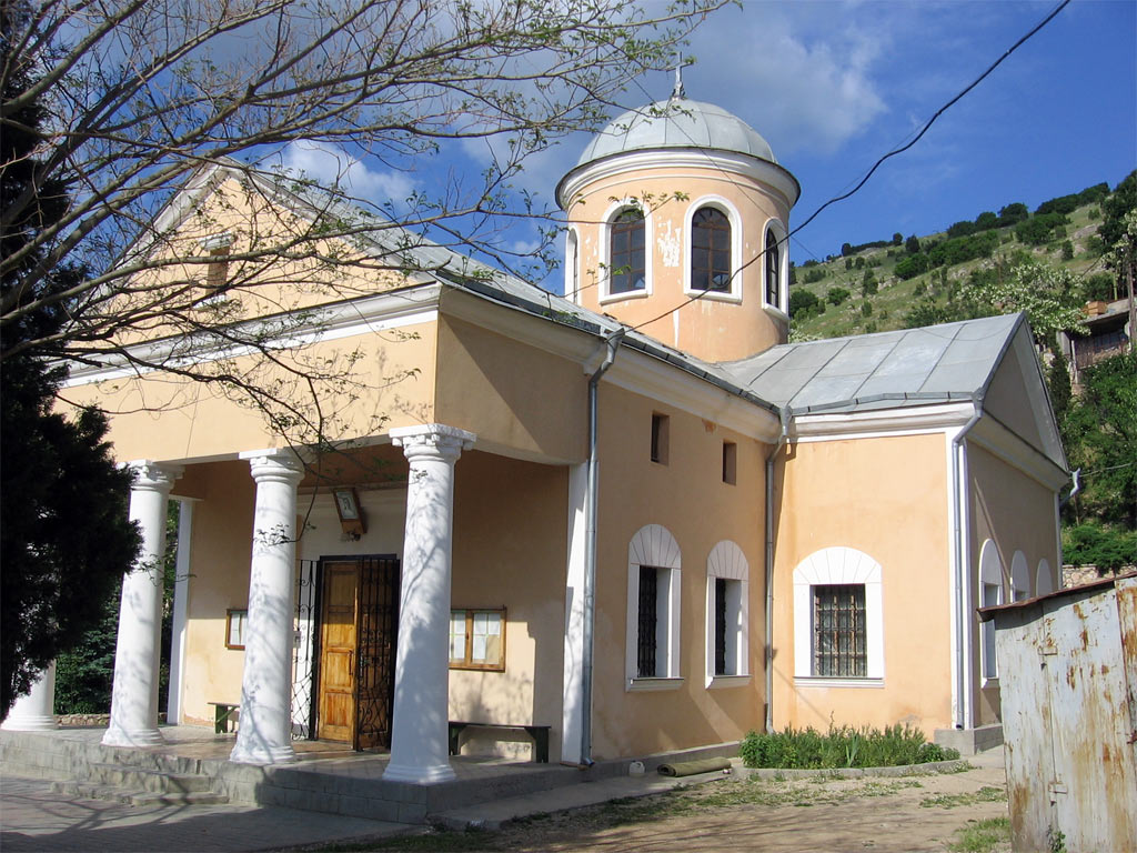 Храм 12 апостолов в балаклаве