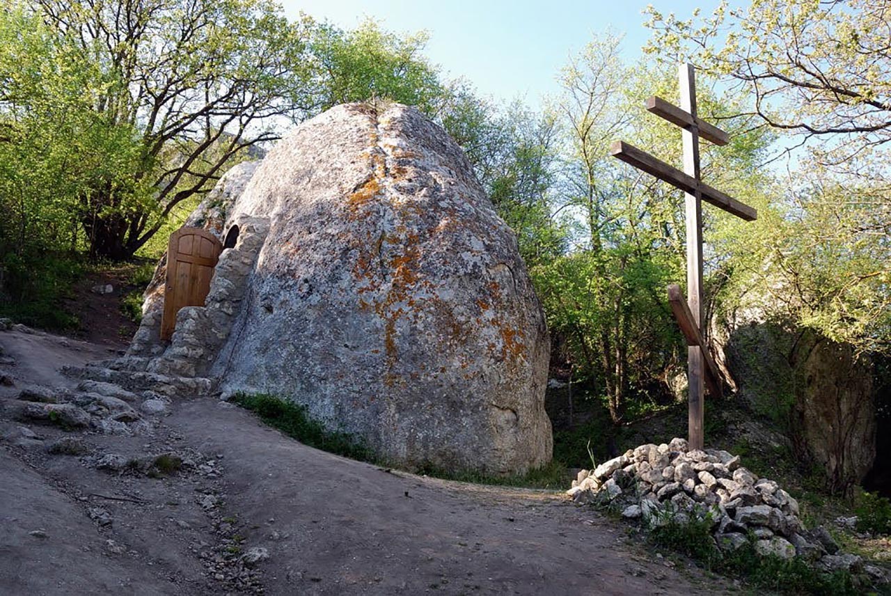 Храм Трех всадников (Эски-Кермен) — путеводитель по отдыху в Крыму