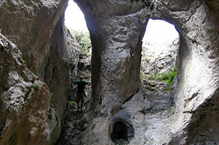 Пещера Эмине-Баир-Коба (Чатыр-Даг)