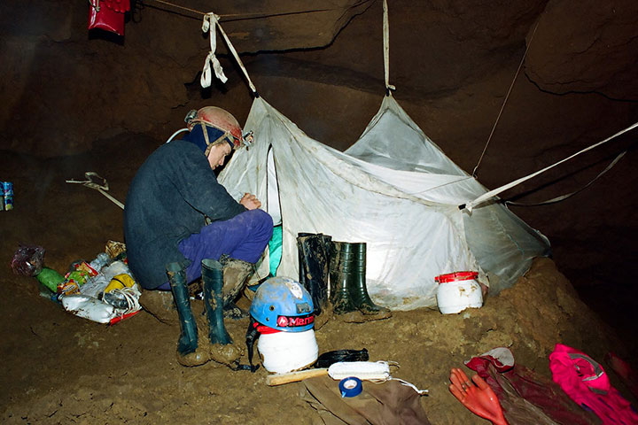 Пещера Мар-Хосар (Марченко). Лагерь