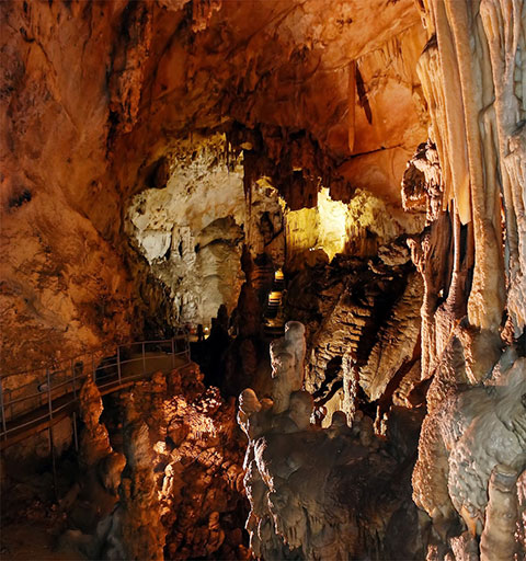 Пещера Эмине-Баир-Хосар. Зал идолов