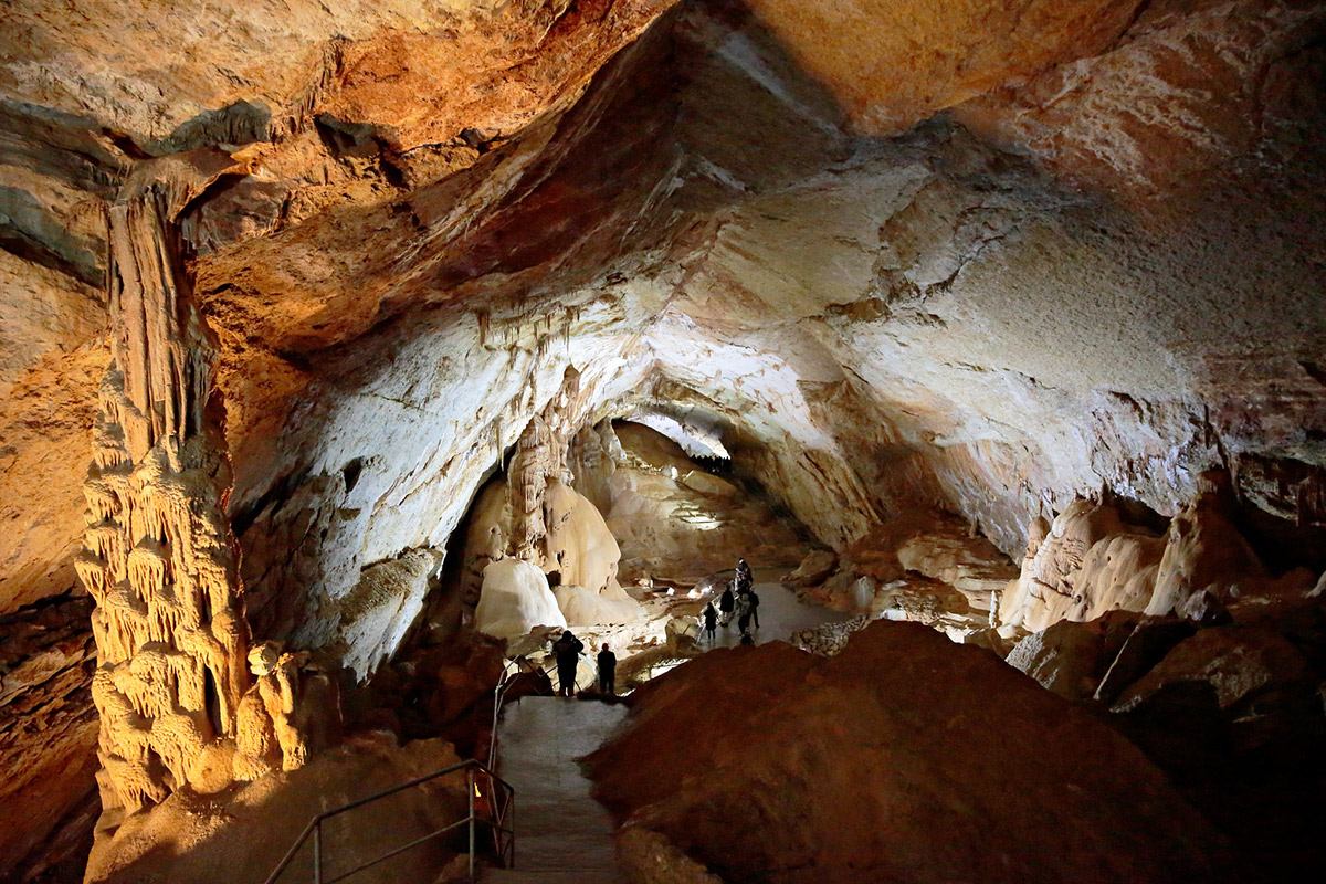 Пещера Мраморная (Чатыр-Даг)