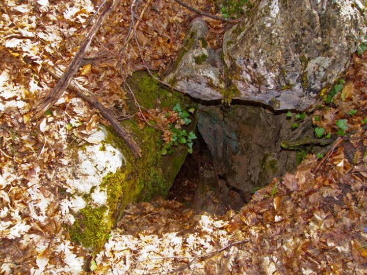 Пещера Сююрю-Кая