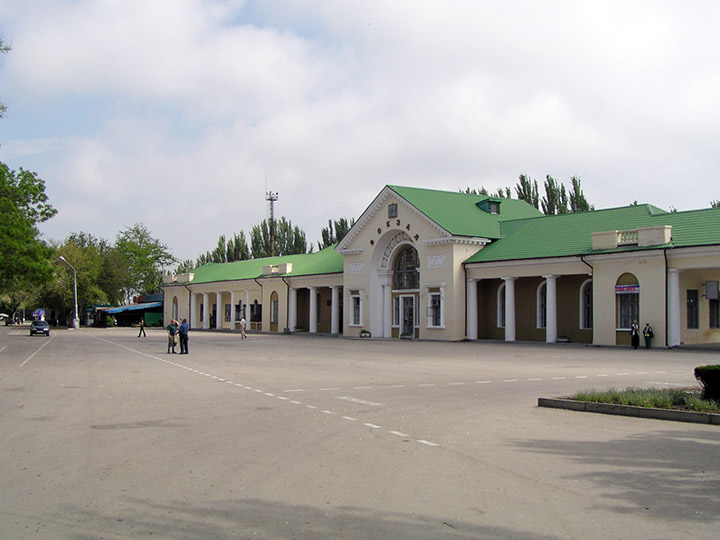 Железнодорожный вокзал (Феодосия)