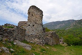 Крепости и замки Крыма