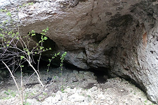 Пещера Мамина