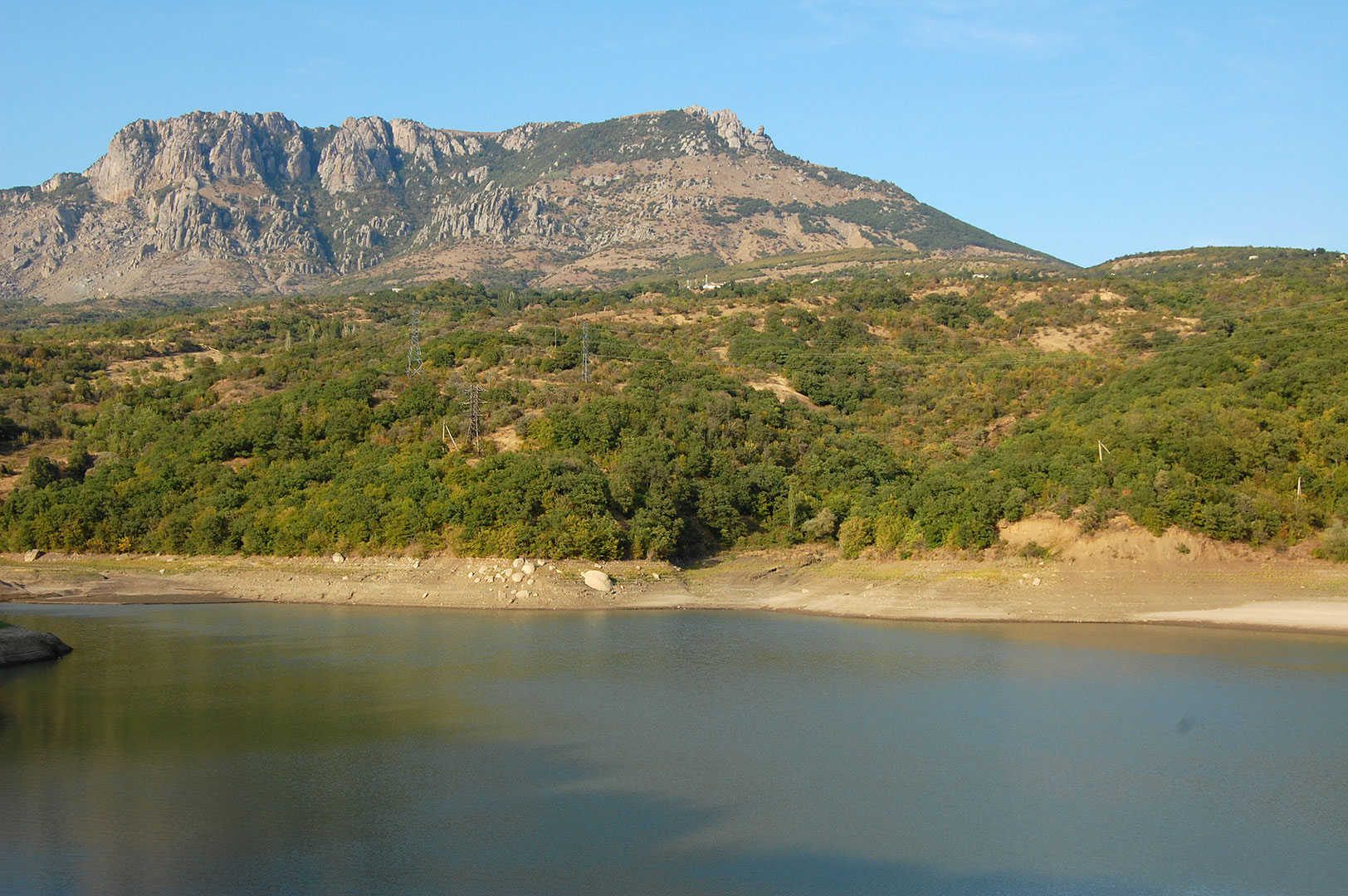 Алуштинское водохранилище