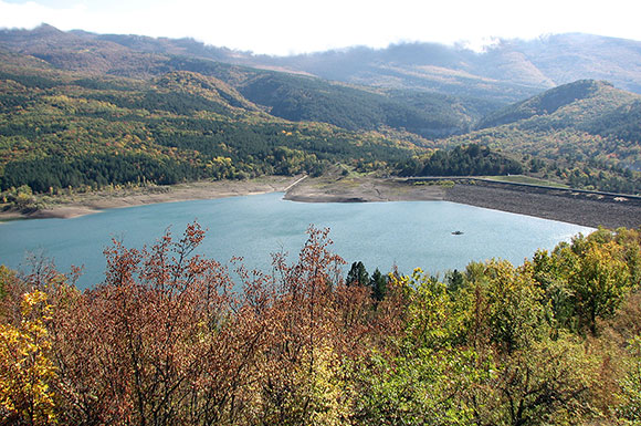 Водохранилища Крыма естественного стока