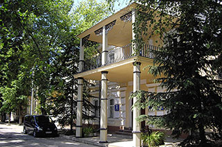 Гостиница «Бристоль» (Симферополь)
