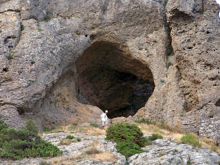 Алчак Кая Судак грот